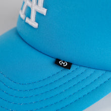Load image into Gallery viewer, LA TRUCKER V2 (SKY BLUE)