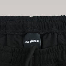 Load image into Gallery viewer, Track Shorts (Black)