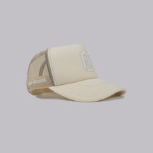 Load image into Gallery viewer, Detroit Trucker (Cream)