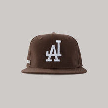 Load image into Gallery viewer, Los Angeles Fitted (Brown)
