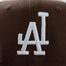 Load image into Gallery viewer, Los Angeles Fitted (Brown)
