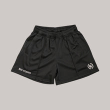 Load image into Gallery viewer, Pleated Shorts (Black)
