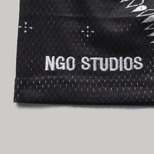Load image into Gallery viewer, Paisley Shorts (Black)
