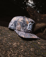 Load image into Gallery viewer, NGO CAMO HAT
